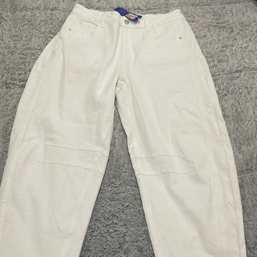New barrel jeans